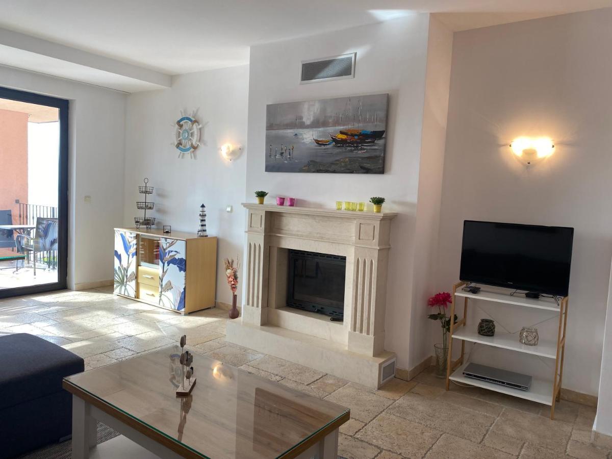 טופולה 59 Kaliakria Seaview Luxury Apartment מראה חיצוני תמונה